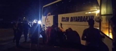 Antalya’da, Diyarbakır yolcu otobüsüne taşlı saldırı: 2 yaralı