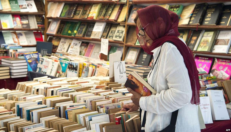 "رباط الكتب" تتفاعل مع الواقع الثقافي