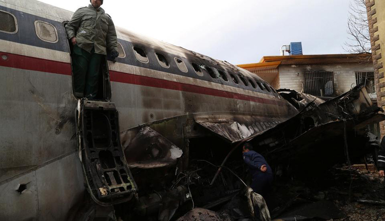 سقوط طائرة شحن إيرانية