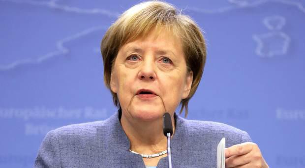 Merkel: Türkiye yakın bir gelecekte AB üyesi olamaz