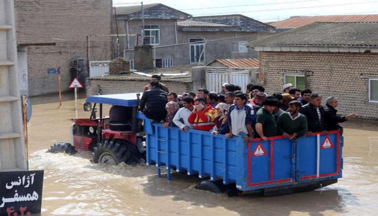 فيضانات تجتاح إيران