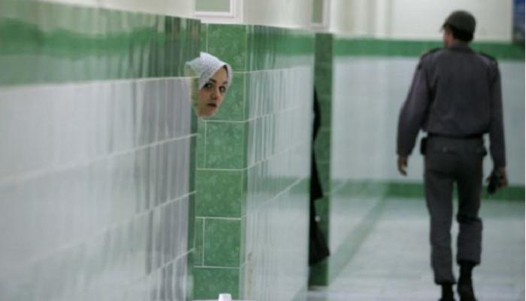 سجون إيرانية