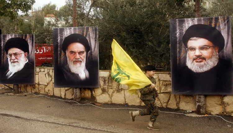 صور لقادة حزب الله مع قادة إيراني في لبنان