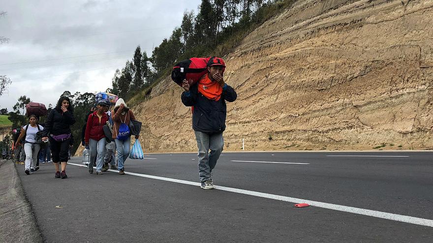 Venezuela'da 250 bin kişi sığınma talep etti