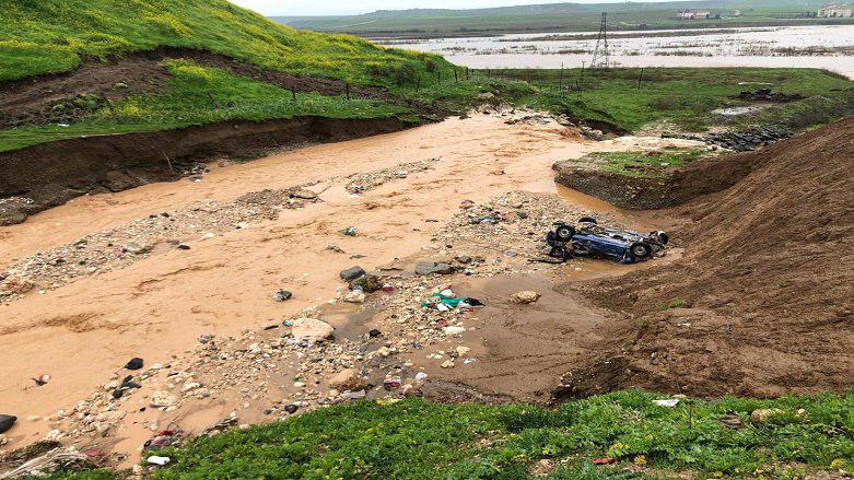 Cizre’de sele kapılan 2 kişi hayatını kaybetti