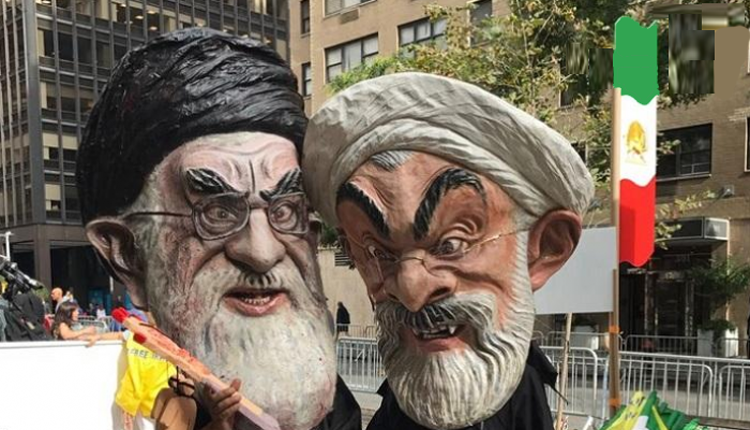 دمى لمرشد الإيراني و رئيس البلاد
