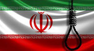 İdam rejimi İran, halka açık alanda 3 Kürdü darağacına gönderdi