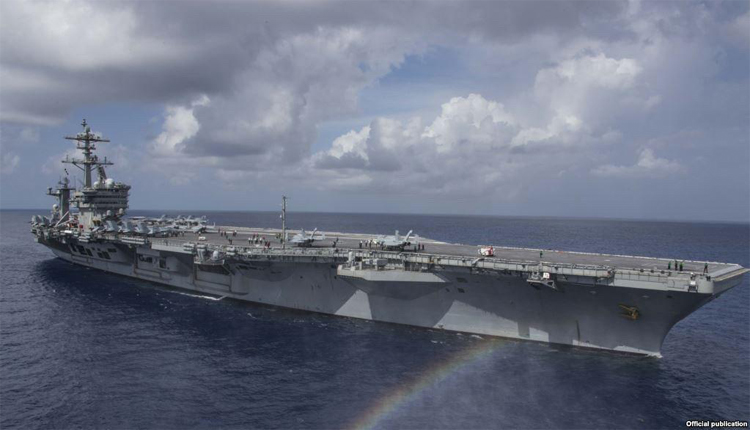 أسطول الحربي الأمريكي في المياه الخليج