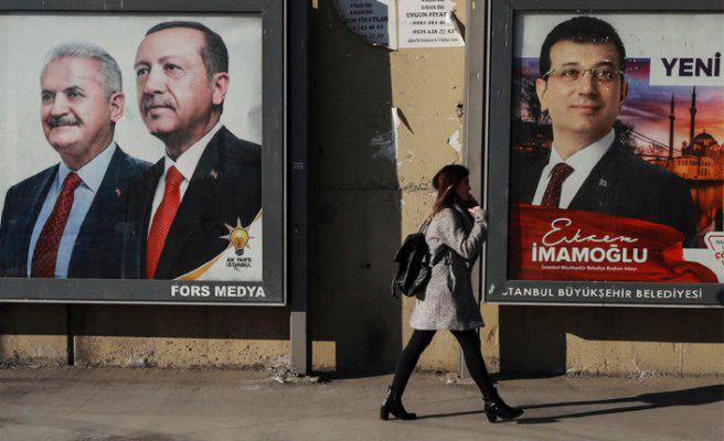 Financial Times: Türkiye vahim bir şekilde demokrasiden sapıyor