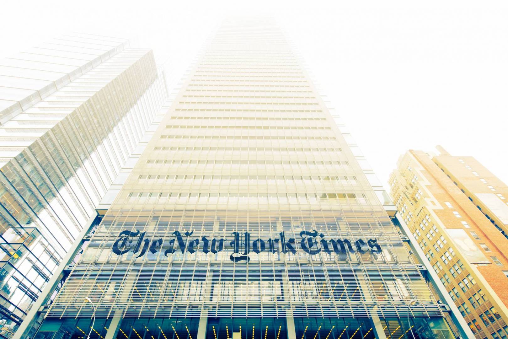 İran rejimi, New York Times muhabirine gazeteciliği yasakladı