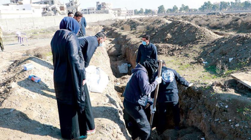 Rakka’da DAİŞ’in katlettiği 200 insana ait toplu mezar bulundu