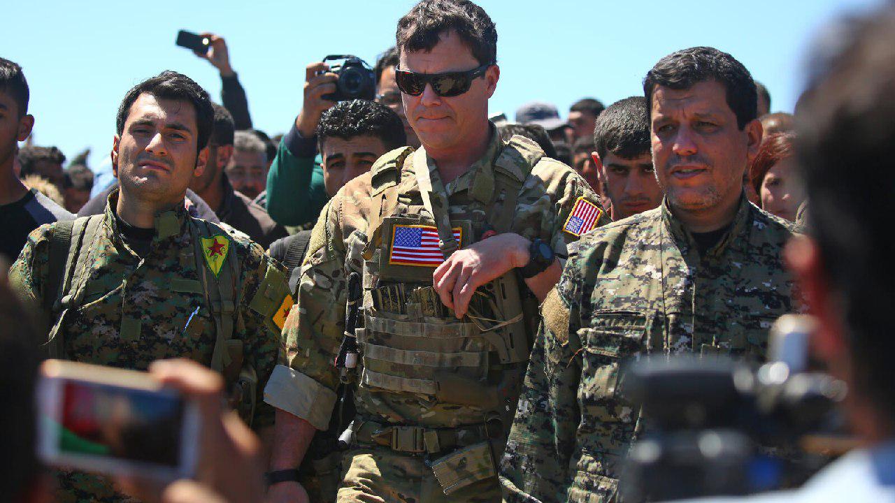 Koalisyon, Türk tehdidine karşı Rojava hava sahası kapatıyor