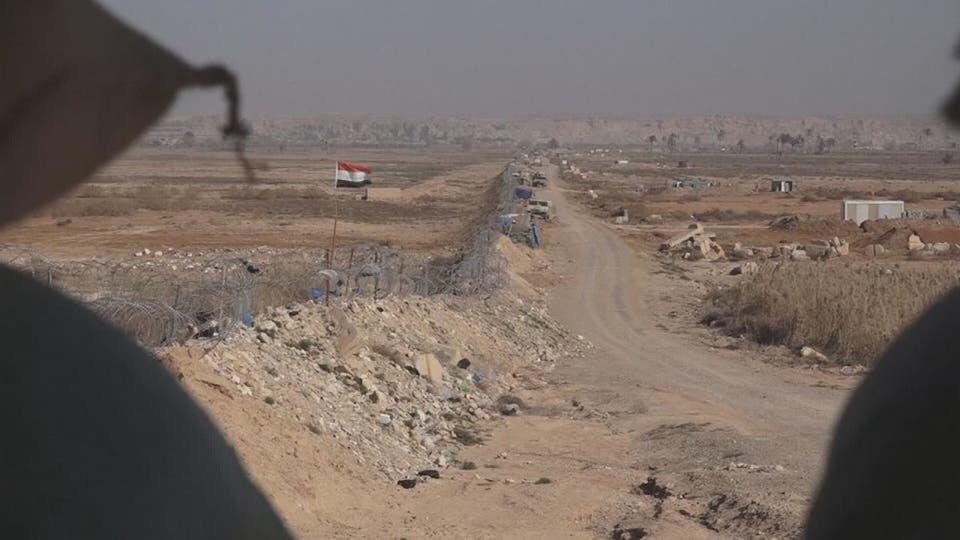 «دست‌کم ١٠ کشته در حمله به قرارگاه قدسِ در دست ساخت در مرز سوریه – عراق»
