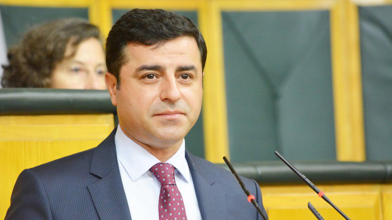 Selahattin Demirtaş 'siyasi cesaret' ödülüne layık görüldü