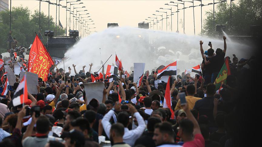 Irak'ta yolsuzluk protestoları: 10 kişi öldü, 250 kişi yaralandı