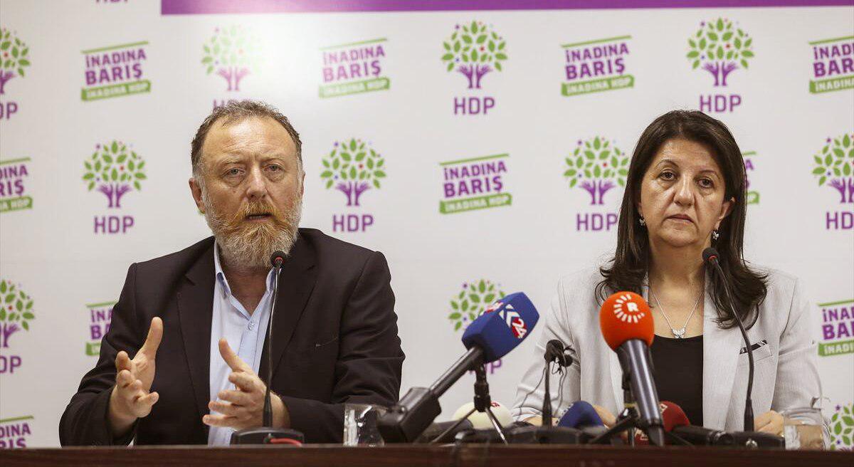 HDP Eş Başkanlarına ‘savaşa karşı çıkma’ soruşturması