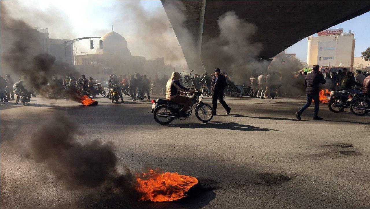 ABD’den İran rejimine kınama, protestoculara destek