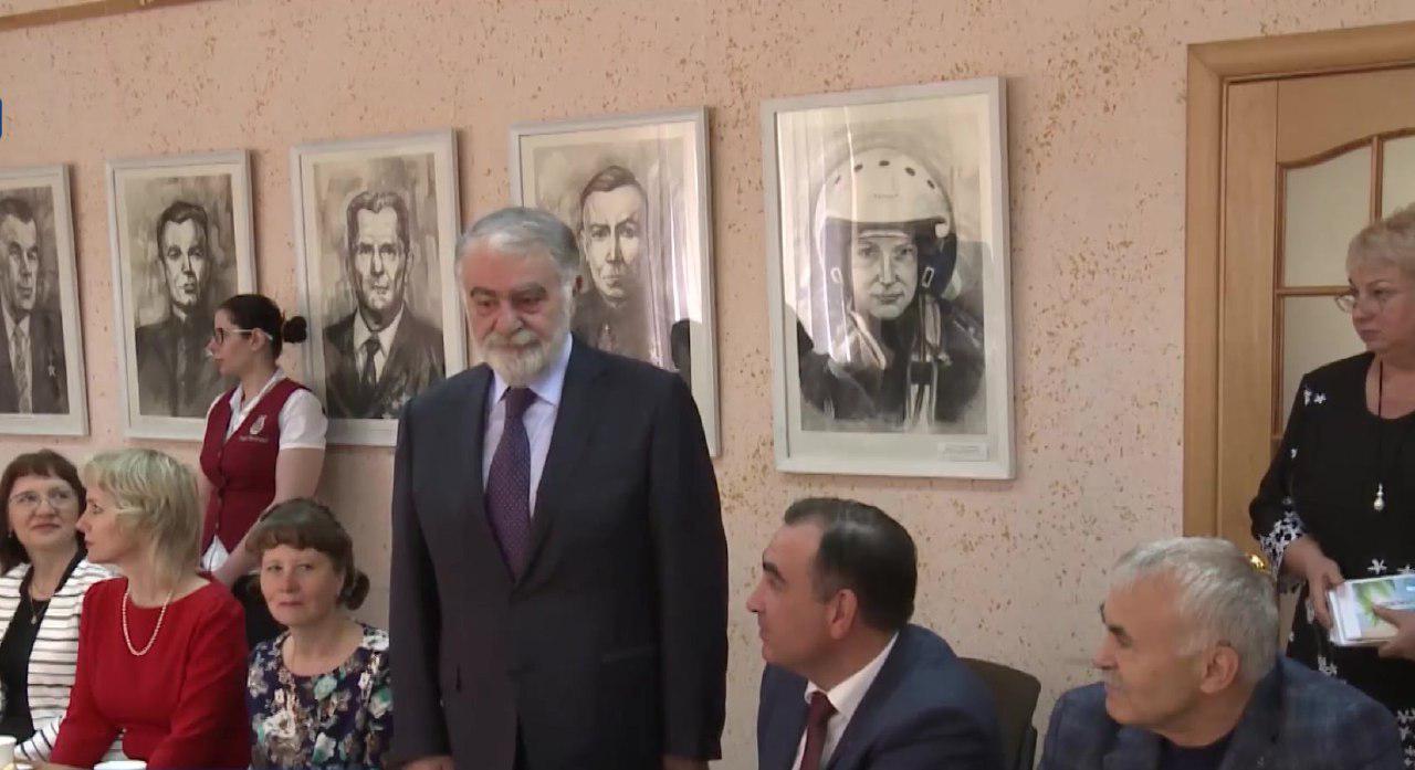 Kürt siyasetçi Zelimxan Motsoyiv, Putin’in partisinin Yönetim Kurulu’nda