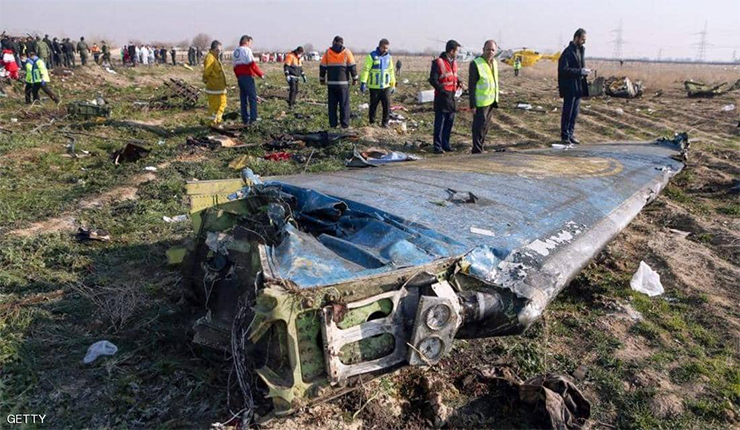 جزء من الطائرة الأوكرانية التي تحطمت في إيران
