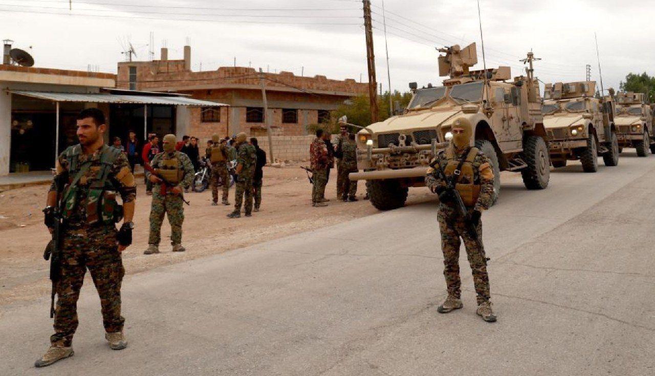 Rojava’nın Ayn İsa kentine bağlı köylere saldıran Türk devleti güdümündeki çeteler HSD’nin direnişiyle karşılaştı. Çıkan çatışmada 7 çetenin öldürülmesi ardından çeteler geri çekilmek zorunda kaldı.