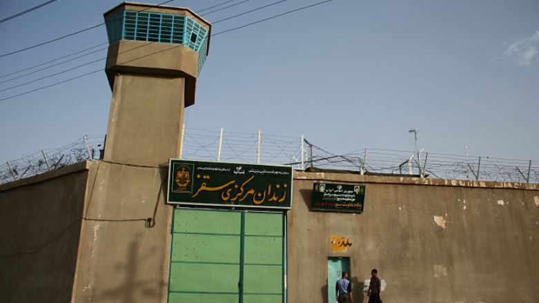 گزارش ویژه آواتودی از موفقیت نقشه فرار زندانیان زندان سقز!