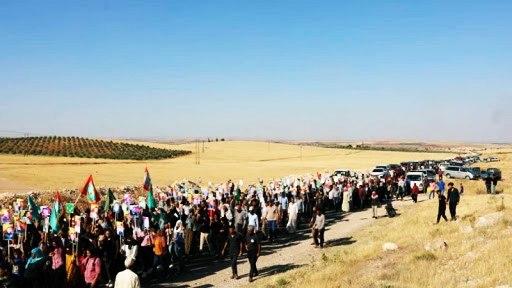 Kobani halkı, Türk devletinin saldırısı nedeniyle Rus üstüne yürüdü