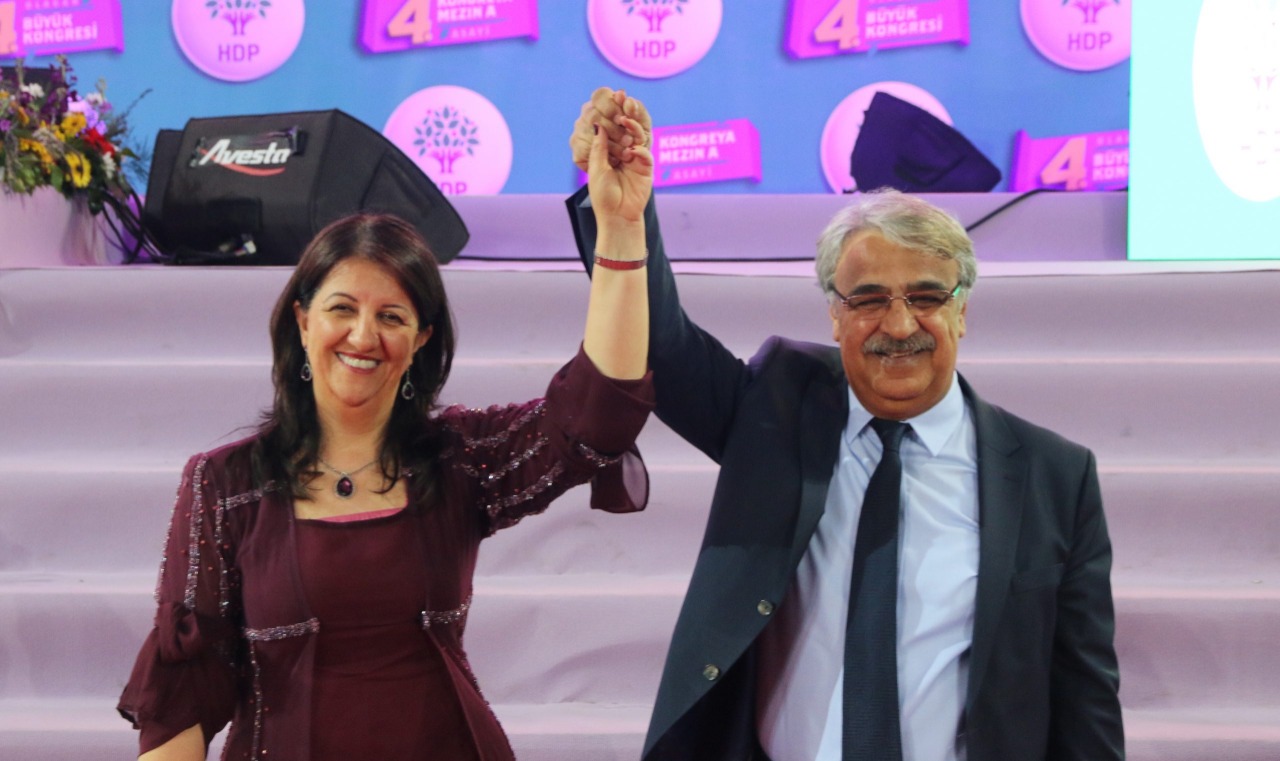 HDP’de Eş Başkanlar dahil herkes Kürtçe eğitim alacak