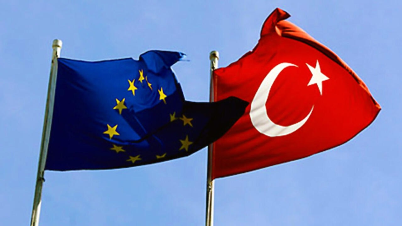 Avrupa Birliği Türkiye’ye yaptırım kararını askıya aldı