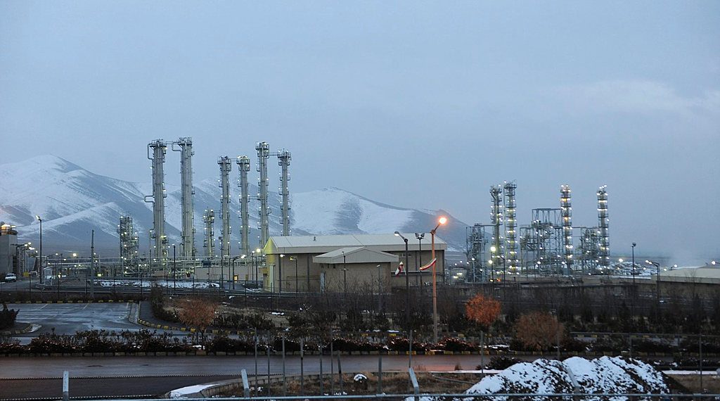 Iran says to cold test Arak nuclear reactor