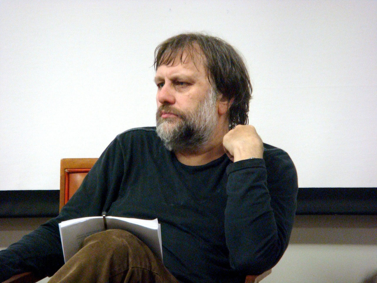 Slavoj Zizek: Siz Kürtler ütopya oluşturdunuz, demokrasiyi sizden öğreneceğiz