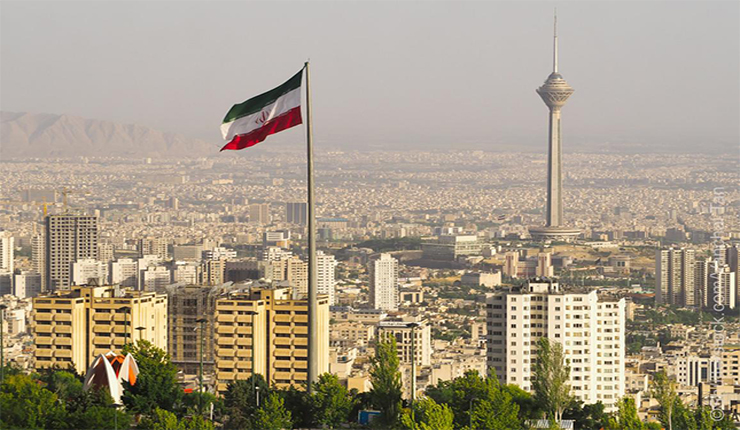 إيران