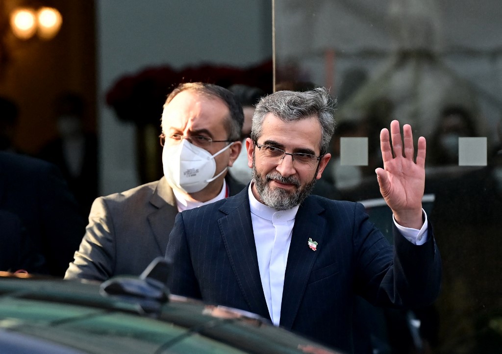 Iran says nuclear talks to pause for a few days   