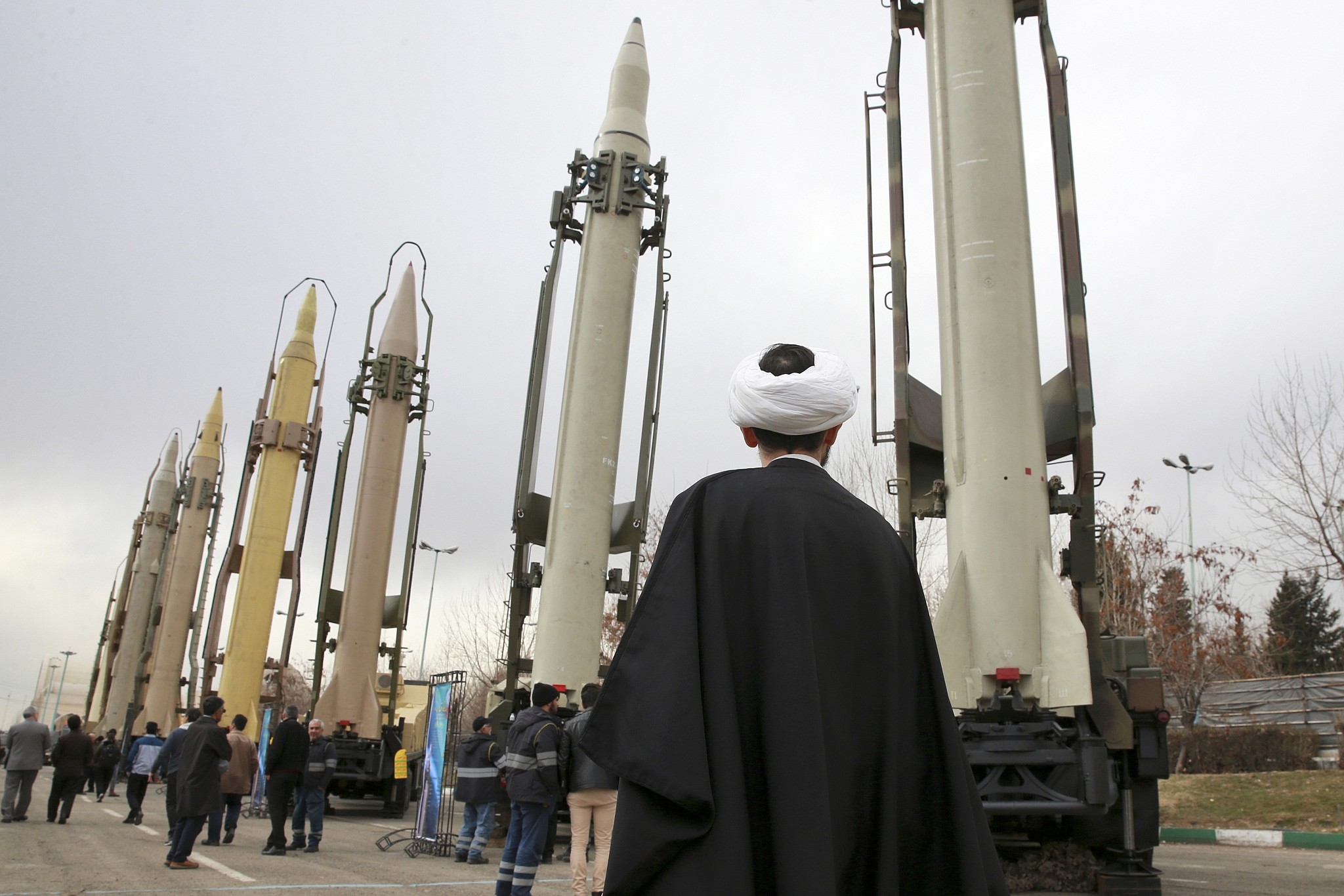 Iran unveils new missiles despite nuclear talks reaching final stage