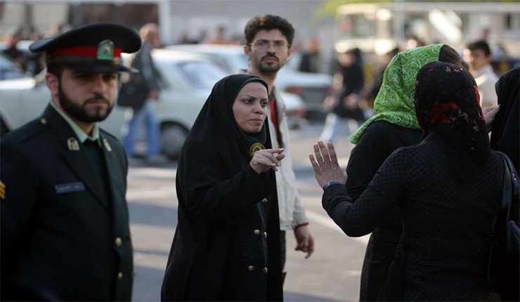 شرطة الاخلاق في ايران