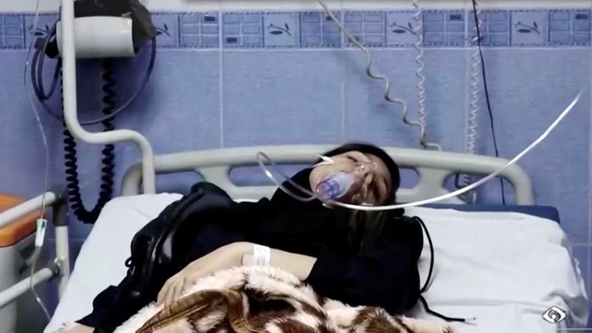  New waves of suspected poisoning target Iranian students