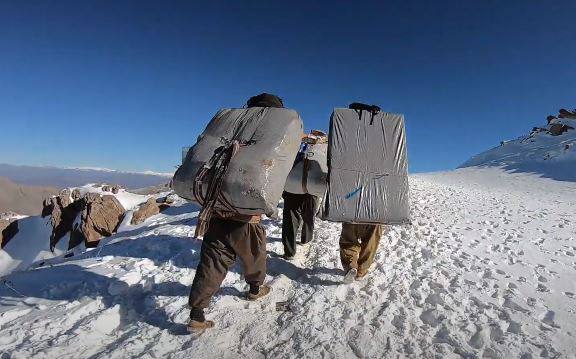 جانباختن و زخمی شدن سه کولبر در مرزهای کردستان