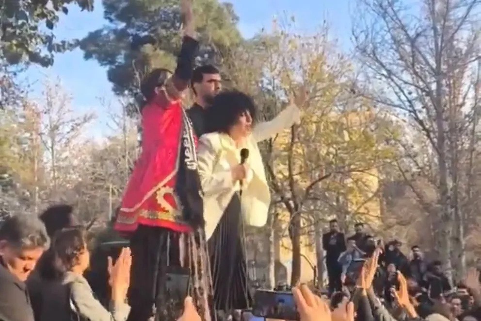 هزار فعال ایرانی بازداشتهای مراسم خسرو علیکوردی را محکوم کردند