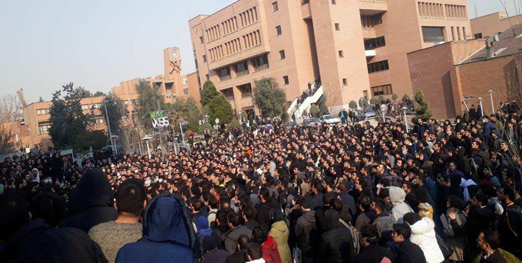 دانشگاه یکصدا: "مرگ بر جمهوری اسلامی"