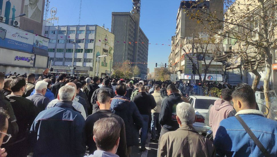 طی اعتراضات اخیر حداقل ۱۶ شهروند بازداش شدەاند