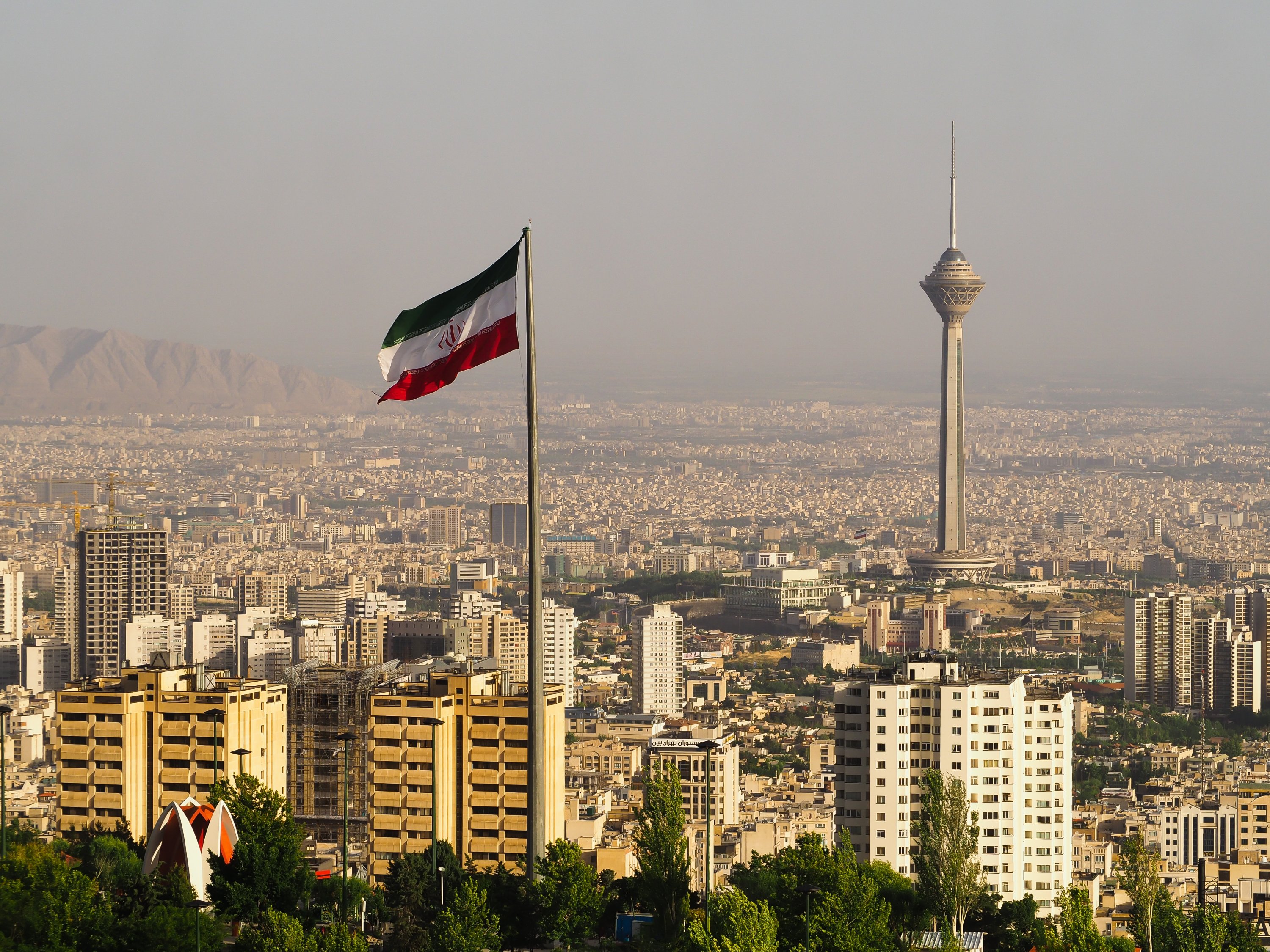 ترامپ بر مهار جمهوری اسلامی تاکید کرد