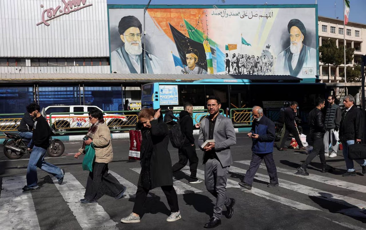 رۆیتەرز: بەرپرسانی کۆماری ئیسلامی دەترسن هێرشی دەرەکی ڕاپەڕینی خەڵکی لێبکەوێتەوە