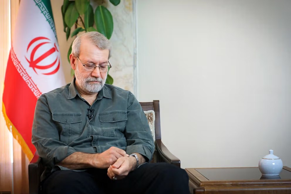 وزیر دفاع اسرائیل: علی لاریجانی در حمله هوایی اسرائیل کشته شد