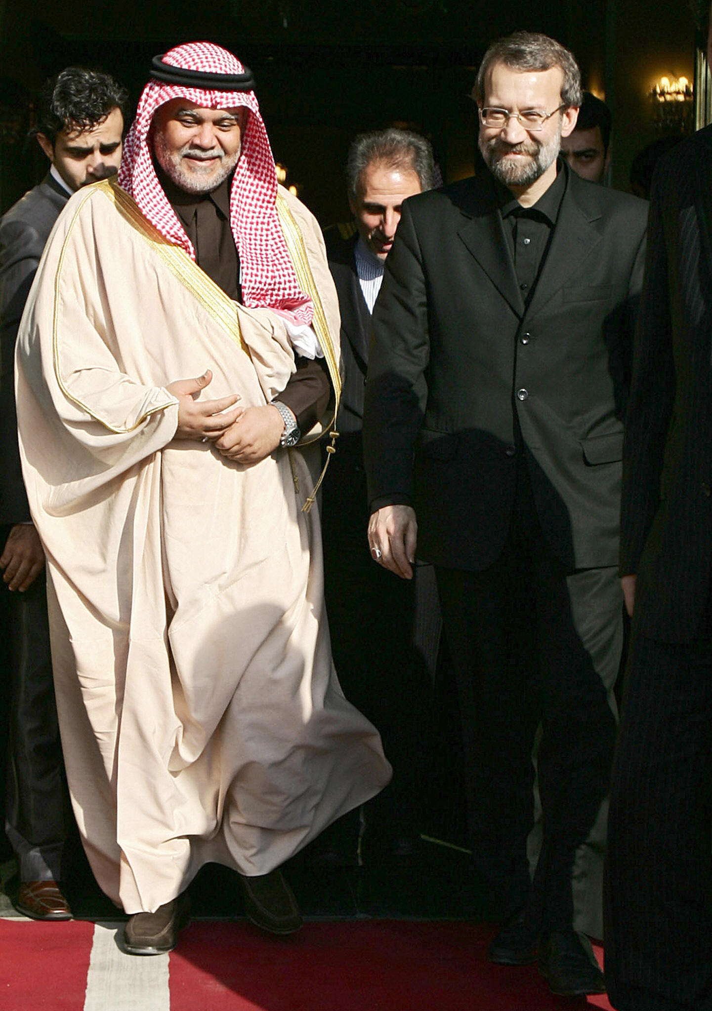 علي لاريجاني مع بندر بن سلطان
