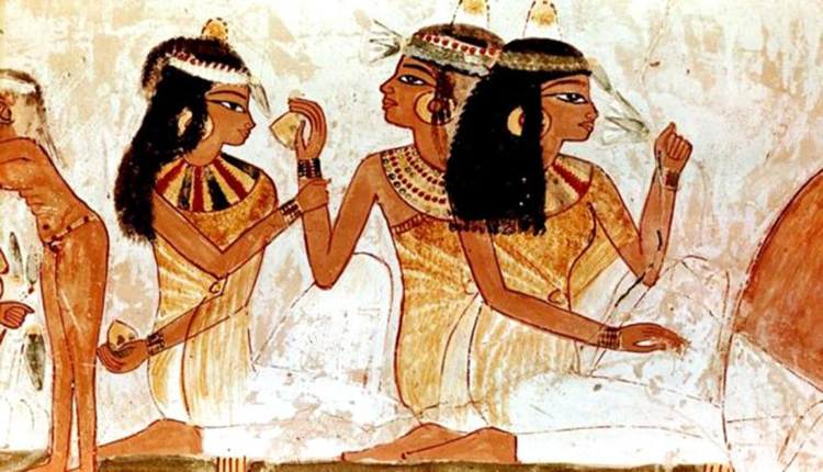 المرأة الفرعونية 