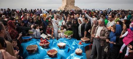 İran halkı Newroz'u umutsuz karşılıyor.
