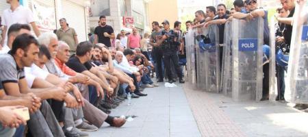 Türk kayyumları protesto eylemleri devam ediyor