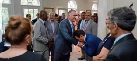 آزاد مستوفی: فرقه پهلوی بدنبال دمکراسی در ایران نیست تنها دغدغه اقتصادی دارد