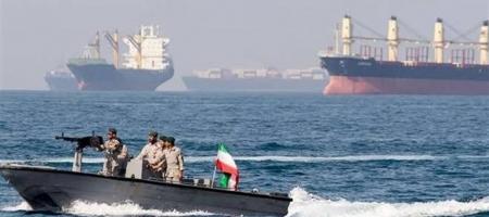 سپاه تروریستی پاسداران اعلام کرد تنگه هرمز بسته شد