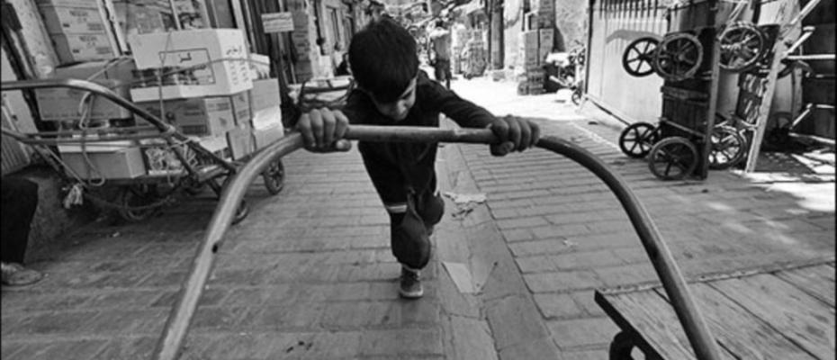 ئێران ٧ میلۆن منداڵی کارى هەیە