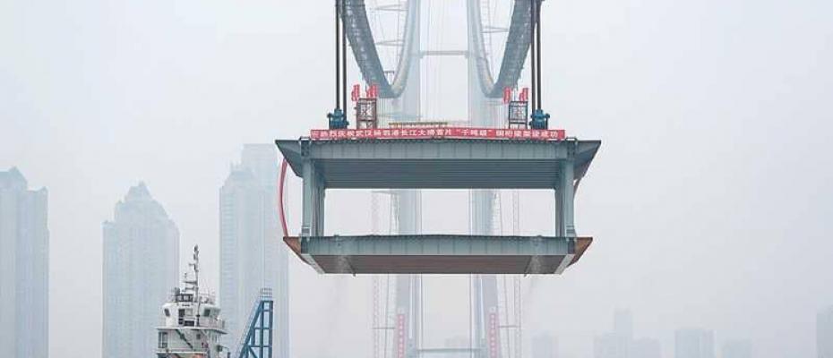 الصين بنى أكبر جسر في العالم